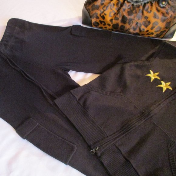 JJ BASICS 2PC KNIT SET ¾” PANTS AND HOODIE W/STARS - Picture 4 of 16